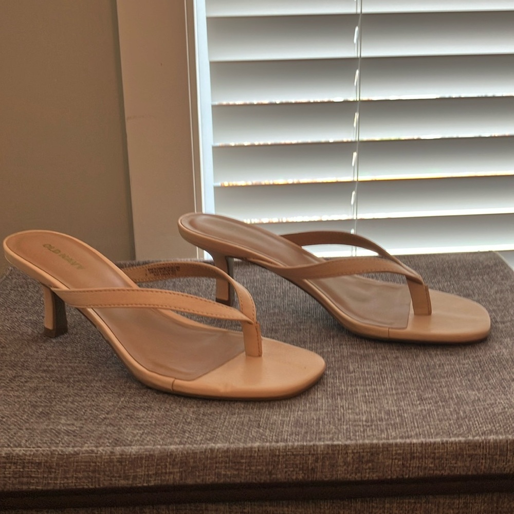 Heeled sandals